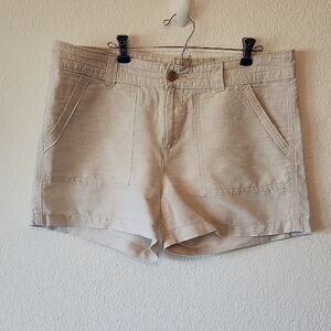 Banana Republic Factory Linen Blend Khaki 3 inch inseam Zipper Women's Size 12